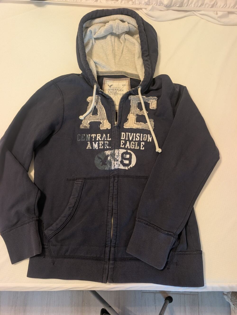 American Eagle Outfitters M Hoodie Navy Full Zip Vintage Fit Distressed Y2k